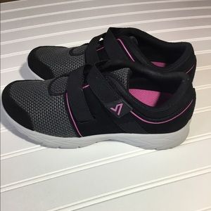 Vionic Sneakers